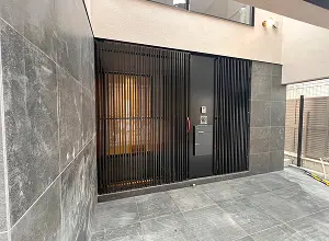 ネオクラシックなモダンデザイン金物のイメージ